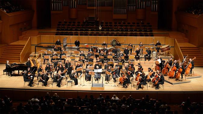 Συναυλία της Εθνικής Συμφωνικής Ορχήστρας και Χορωδίας της ΕΡΤ στο Μέγαρο