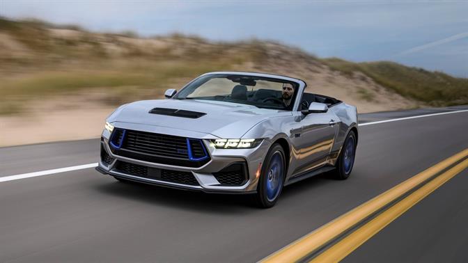 Ονειρεμένη Ford Mustang GT California Special Cabrio
