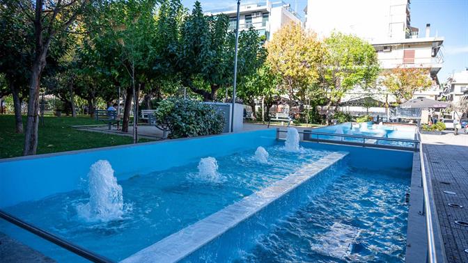 Ανοίγουν και πάλι τα συντριβάνια της Αθήνας