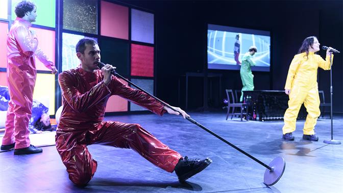 Το Generation Lost του Γρηγόρη Λιακόπουλου στη Σκηνή «Νίκος Κούρκουλος» του Εθνικού Θεάτρου από 28 Μαρτίου