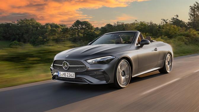 Παιχνίδι το παρκάρισμα για την Mercedes-Benz 