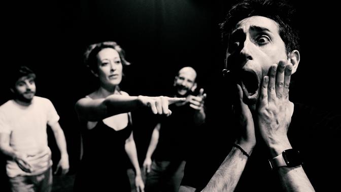 Φτιάξε τη δυστυχία σου μόνος σου στο Θέατρο Ρεκτιφιέ