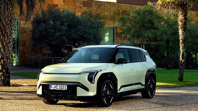 Το αμιγώς ηλεκτρικό Kia EV3 έχει κορυφαία αυτονομία έως και 605 χλμ.