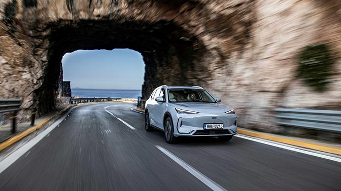 Οδηγούμε το αμιγώς ηλεκτρικό SUV Geely EX5