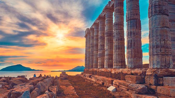 3 καλοκαιρινοί προορισμοί κοντά στην Αθήνα με αυτοκίνητο