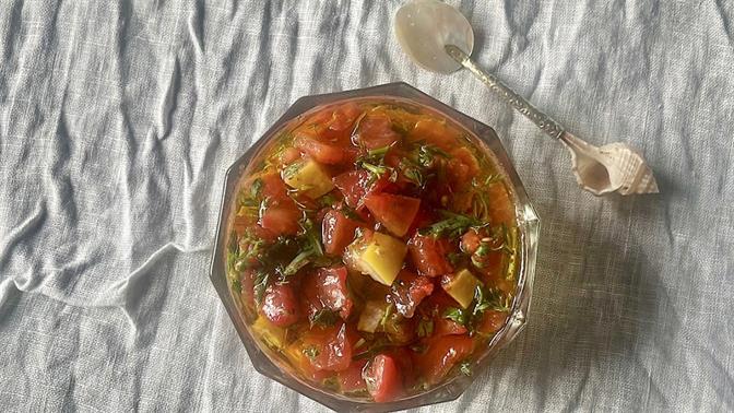 Ωμή σάλτσα ντομάτας (sauce vierge)