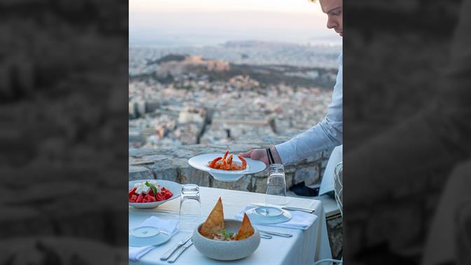 Για φαΐ και ποτό κοντά στον Λυκαβηττό