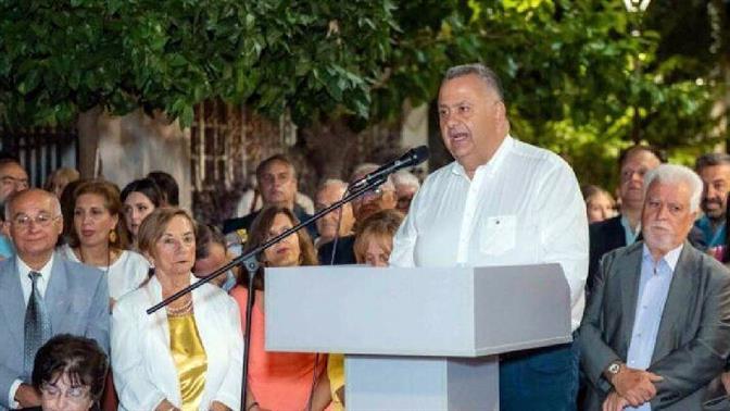 «Είμαι ο δήμαρχος» φέρεται να είπε ο Γιάννης Τομπούλογλου σε ΑμεΑ που είχε κλείσει με το αυτοκίνητό του