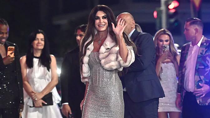 Κίμπερλι Γκίλφοϊλ: Η πρέσβης των ΗΠΑ ξεφάντωσε στον Κωνσταντίνο Αργυρό