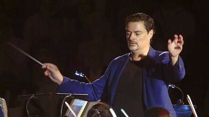 Schubert 8 – Beethoven 5  από την Καμεράτα Ορχήστρα των Φίλων της Μουσικής στο Μέγαρο