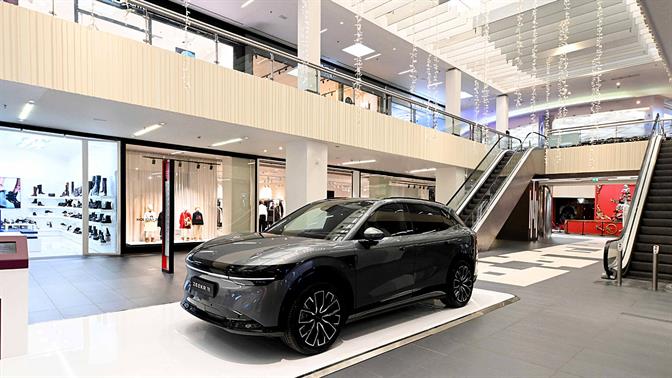 Το νέο αμιγώς ηλεκτρικό Zeekr 7X συναντά τους Θεσσαλονικείς