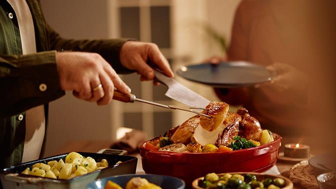 Ημέρα Ευχαριστιών (Thanksgiving): Η ιστορία πίσω από το γεύμα και πώς να το προσαρμόσεις ελληνικά