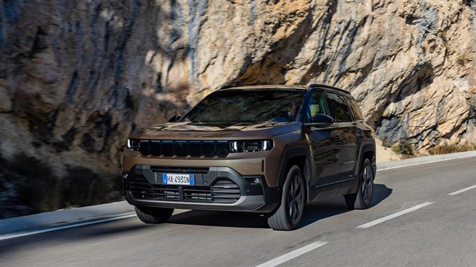 Οδηγούμε το νέο Jeep Compass 1.6 e-Hybrid 48V FWD DCT6 145 ίππων - εντυπωσιακή First Edition