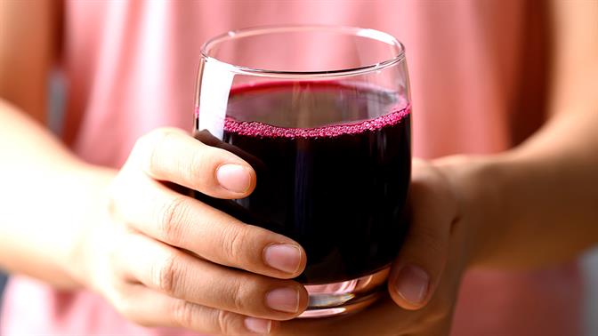 Οι καλύτεροι πρωινοί χυμοί και ροφήματα για να μειώσεις την πίεση και να βοηθήσεις την καρδιά