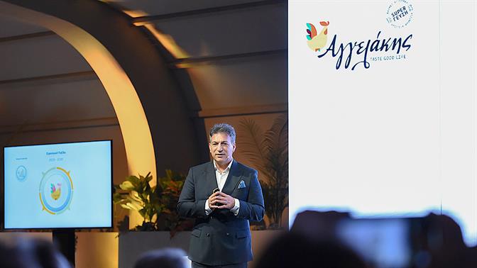 Νέα εποχή για τα κοτόπουλα Αγγελάκης