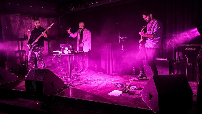 Deathbed: Το σκοτάδι αλλάζει μορφή