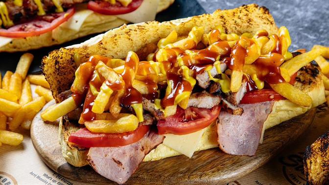 Τα σάντουιτς των δυτικών προαστίων και πάλι (ευτυχώς) αντεπιτίθενται