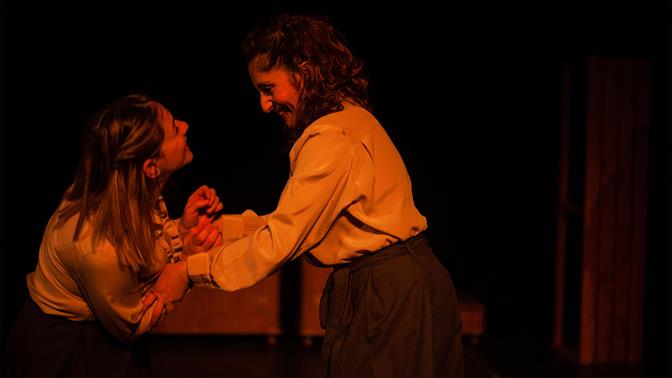 Γράμματα αναγνωστών: Για την Εντολή της Διδώς Σωτηρίου στο Θέατρο Nous