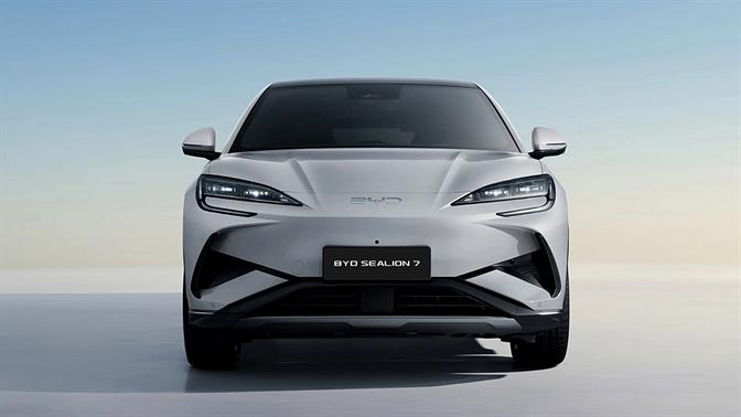 Η BYD ξεπέρασε την Tesla και έγινε η κορυφαία σε πωλήσεις ηλεκτρικών οχημάτων παγκοσμίως