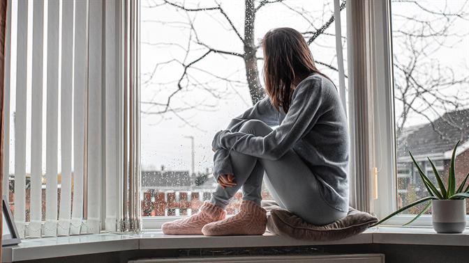 Πώς να αντιμετωπίσεις τα «January blues» πριν σε πάρει από κάτω