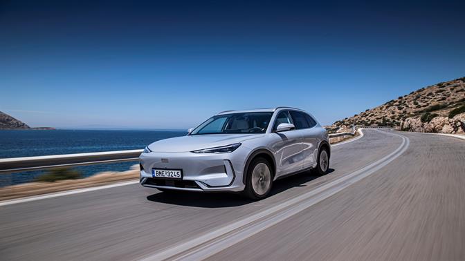 Νέο ρεκόρ πωλήσεων πέτυχε η Geely Auto