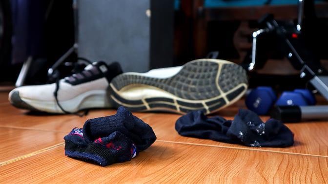 Μπορώ να φορέσω το ίδιο ζευγάρι κάλτσες παραπάνω από μία μέρα;