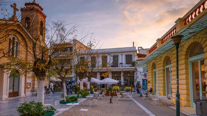 Μια γειτονιά, μια ιστορία: Τρεις μεγάλοι έρωτες σε ένα σπίτι στου Ψυρρή