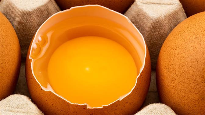 Τροφές πλούσιες σε χολίνη: γιατί είναι σημαντικές και πού θα τις βρεις