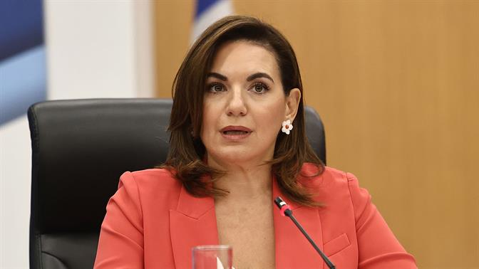 Το ένδυμα της εξουσίας 