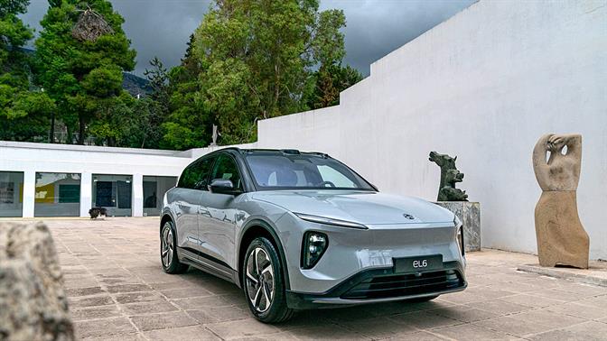 Η Nio ανακαλεί 246.229 αυτοκίνητα, αριθμός ρεκόρ, λόγω προβλήματος του λογισμικού