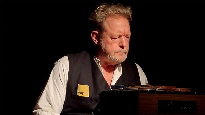 Η Τελευταία Μαγνητοταινία του Κραπ: Μπέκετ στο Theatre of the No