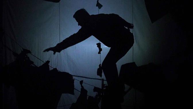 Η Μαύρη Πεταλούδα: Ένα ταξίδι στον κόσμο του Μίλτου Σαχτούρη