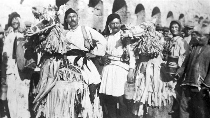 Απόκριες στην παλιά Αθήνα: Μασκαράδες μιας άλλης εποχής