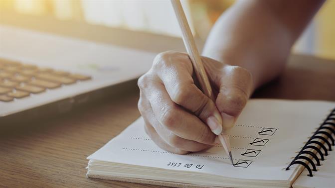 Πότε η αυτοβελτίωση γίνεται άλλη μια υποχρέωση;