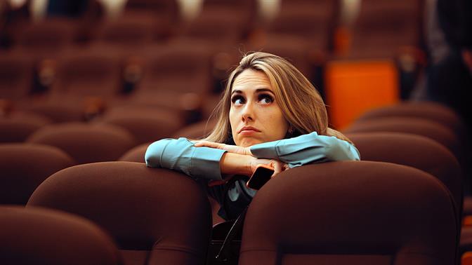 Σε έχει απογοητεύσει κι εσένα η φετινή θεατρική σαιζόν;