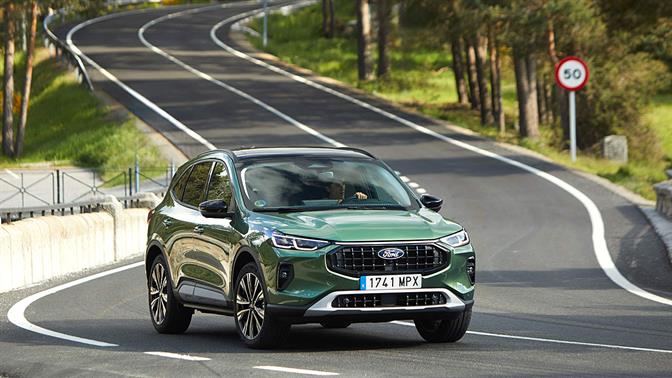 Προηγμένη τεχνολογία φωτισμού Matrix LED Ford: Κάνει τη νύχτα μέρα