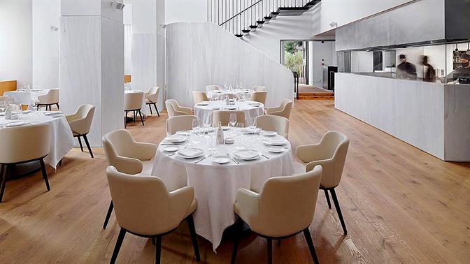 Το μεσημεριανό μενού του αθηναϊκού εστιατορίου Milos είναι must