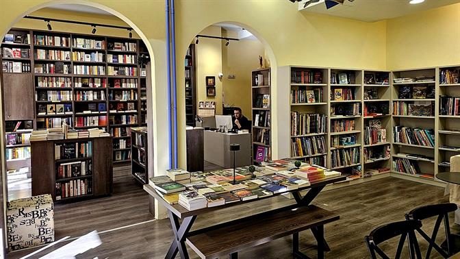 5 μικρά βιβλιοπωλεία για να στηρίξεις, ώστε να μην κλείσουνε και κλαις