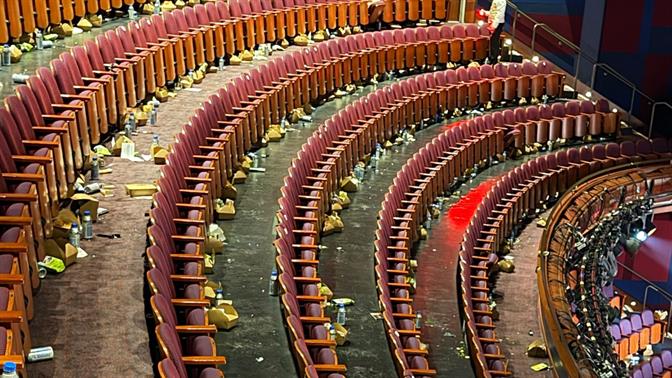 Όσκαρ 2026: Οι διάσημοι άφησαν το Dolby Theatre σκουπιδότοπο και το Ίντερνετ έγινε έξαλλο