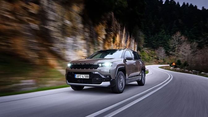 Από 35.990 ευρώ το ολοκαίνουργιο Jeep Compass