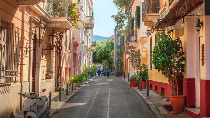 Οι δρόμοι της Αθήνας με τα ωραιότερα ονόματα… και οι ιστορίες τους