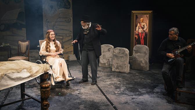 Επικίνδυνος οίκτος του Στέφαν Τσβάιχ με τον Κώστα Αρζόγλου στο Θέατρο Χώρος