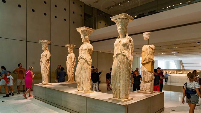 25η Μαρτίου στην Αθήνα: Τι να κάνεις για να νιώσεις ότι (ξ)έφυγες