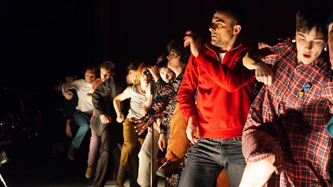 Η Ιεροτελεστία στο Εθνικό έσωσε την θεατρική χρονιά