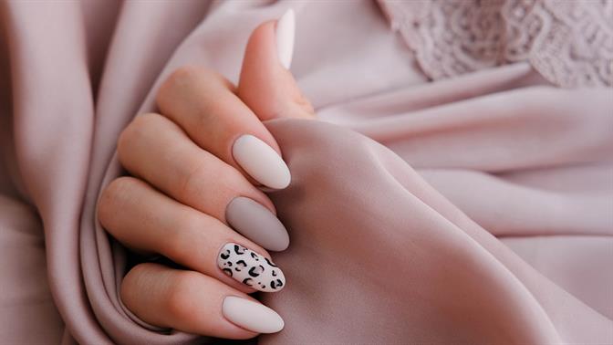 Από το ημιμόνιμο μανικιούρ στα top coats: Το μυστικό για εντυπωσιακά νύχια