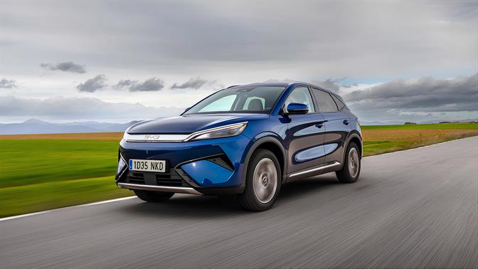 Η κινεζική μάρκα BYD καταγράφει την πρώτη πτώση κερδών από το 2021