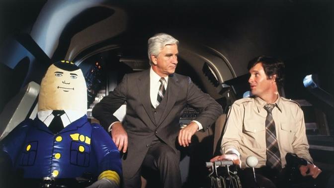 Ο viral  Έλληνας πιλότος κάνει και πάλι χαμό σε νέα πτήση: «Προσγειωσούλα... αβαβά»