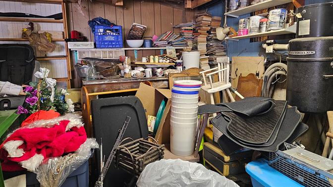 Πώς να πετάξεις την σαβούρα από το σπίτι