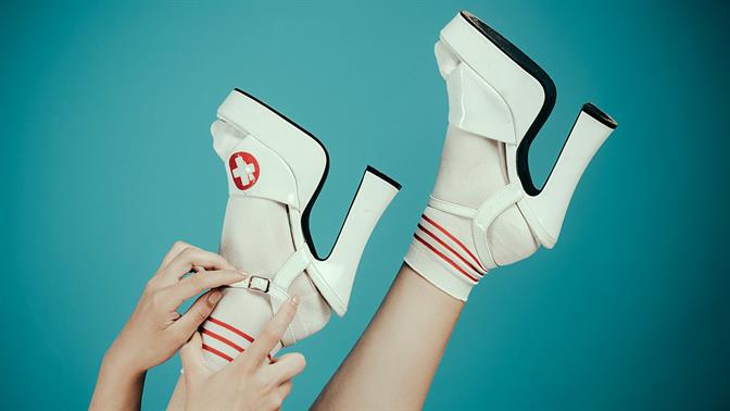 Μεταμφιέσεις στο σεξ: Φαντασίωση ή παρωδία;