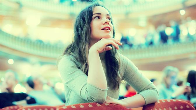 Είσαι έτοιμος/η να ψηφίσεις τις καλύτερες παραστάσεις της χρονιάς;